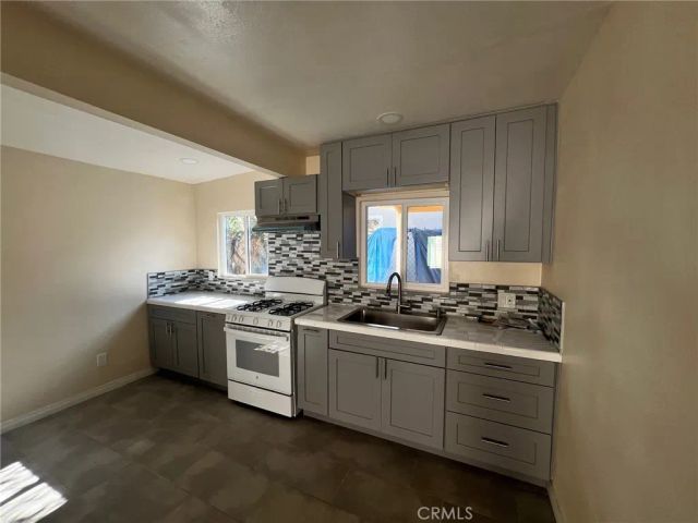 5523 Gotham Avenue, Bell Gardens, CA 90201