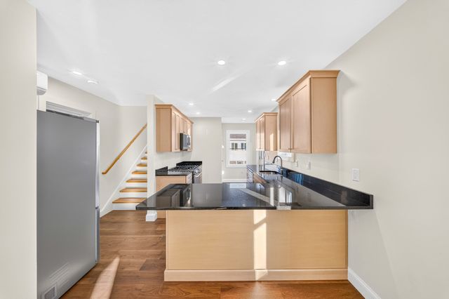 44 Bowdoin Street, Winthrop, MA 02152