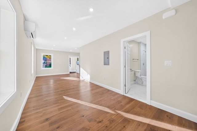 44 Bowdoin Street, Winthrop, MA 02152