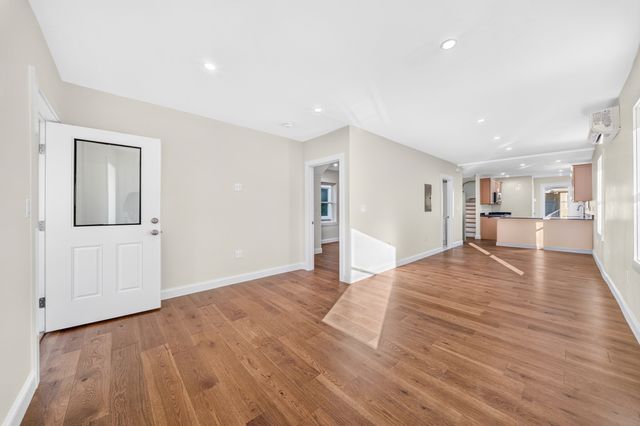 44 Bowdoin Street, Winthrop, MA 02152