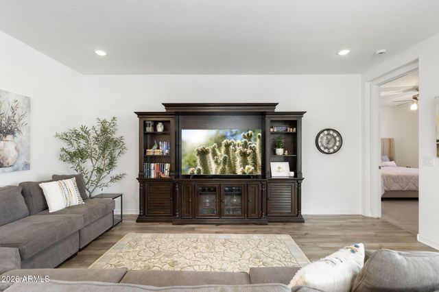 5692 N 206TH Lane, Buckeye, AZ 85396