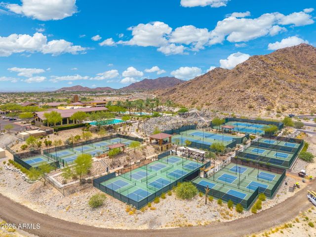 5692 N 206TH Lane, Buckeye, AZ 85396