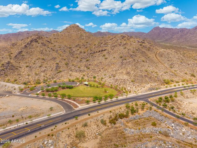 5692 N 206TH Lane, Buckeye, AZ 85396