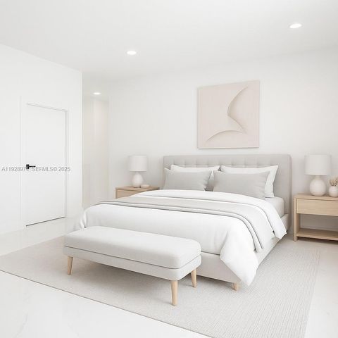 15064 SW 30th Ter, Miami, FL 33185