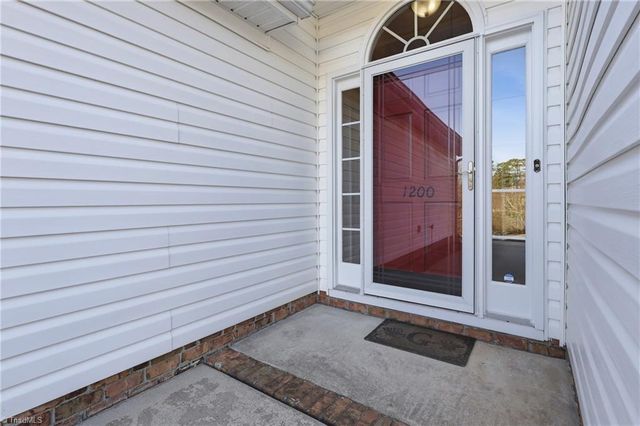 1200 Bayford Court, High Point, NC 27265