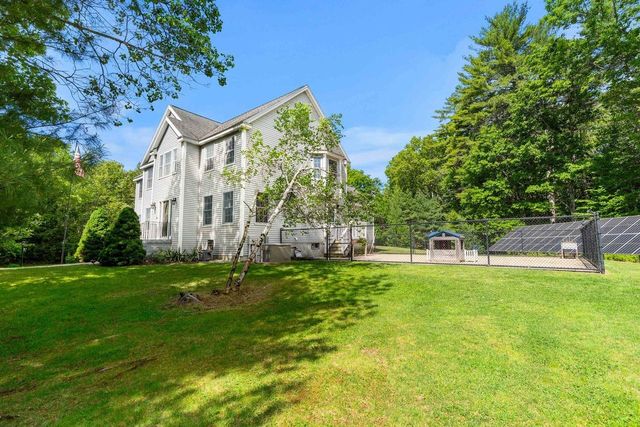 24 Fireside Drive, Epping, NH 03042