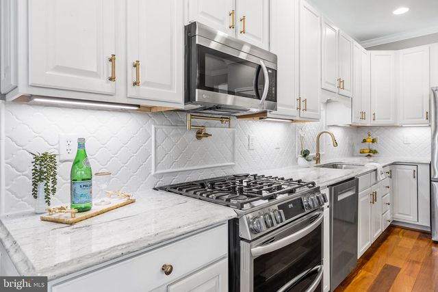323 CHERRY LN, Kennett Square, PA 19348