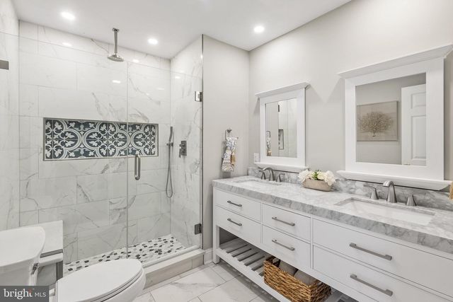323 CHERRY LN, Kennett Square, PA 19348