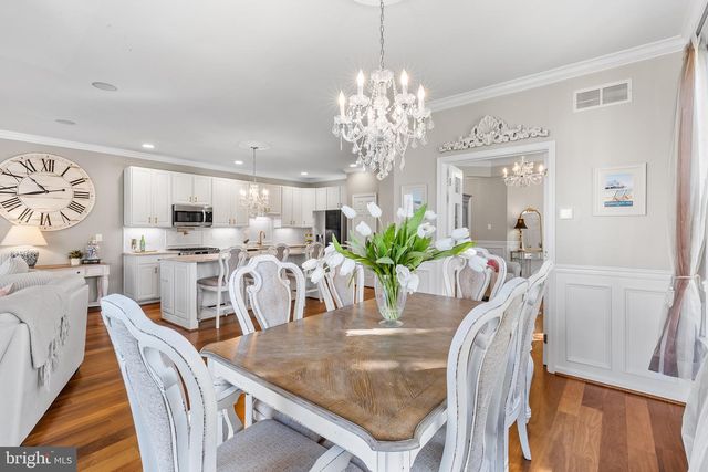 323 CHERRY LN, Kennett Square, PA 19348