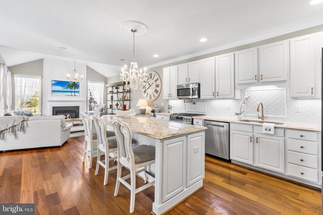 323 CHERRY LN, Kennett Square, PA 19348