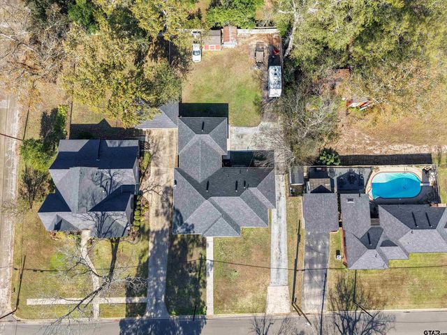 618 Walnut St., Gilmer, TX 75644