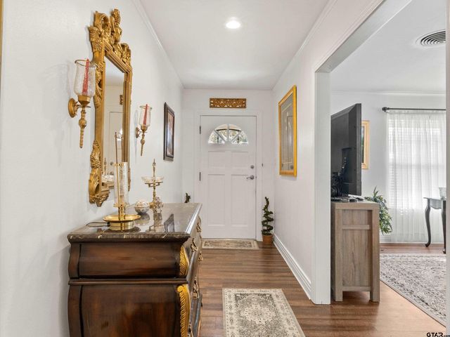 618 Walnut St., Gilmer, TX 75644