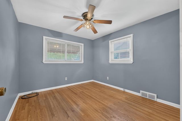 9961 Niver Avenue, Allen Park, MI 48101