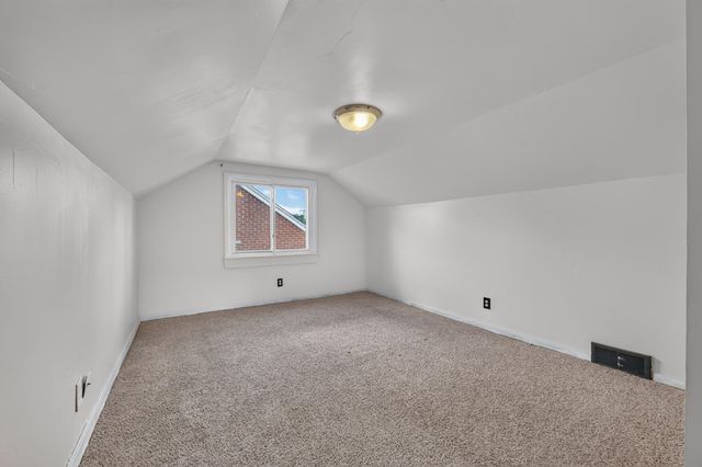 9961 Niver Avenue, Allen Park, MI 48101