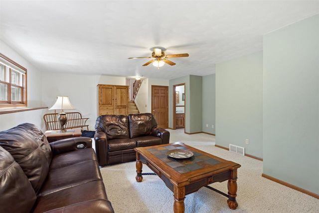 W6817 APPLETREE COURT, Greenville, WI 54942