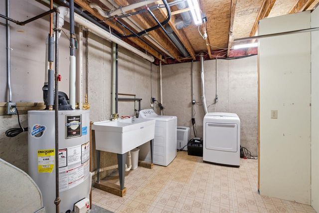 W6817 APPLETREE COURT, Greenville, WI 54942