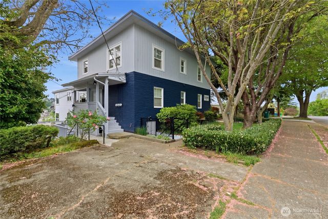 1401 W Bertona Street, Seattle, WA 98119