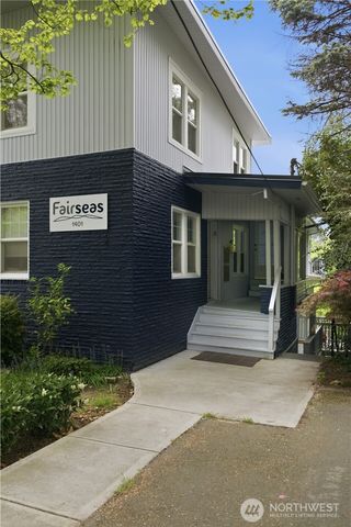 1401 W Bertona Street, Seattle, WA 98119