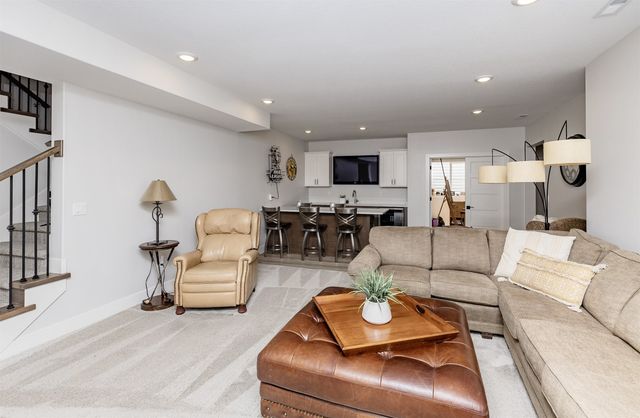 2426 SW Vineyard Lane, Ankeny, IA 50023