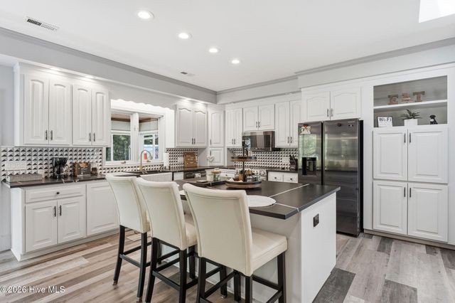 210 Quail Hollow Drive, Pinehurst, NC 28374
