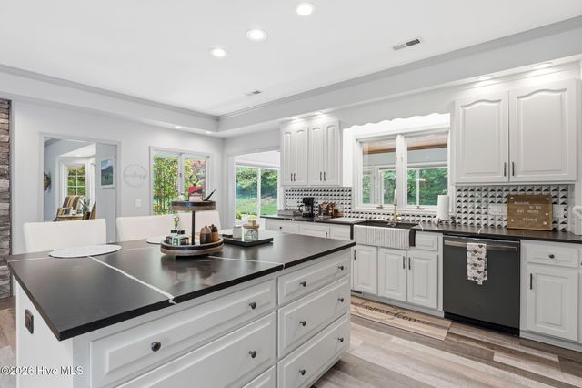 210 Quail Hollow Drive, Pinehurst, NC 28374