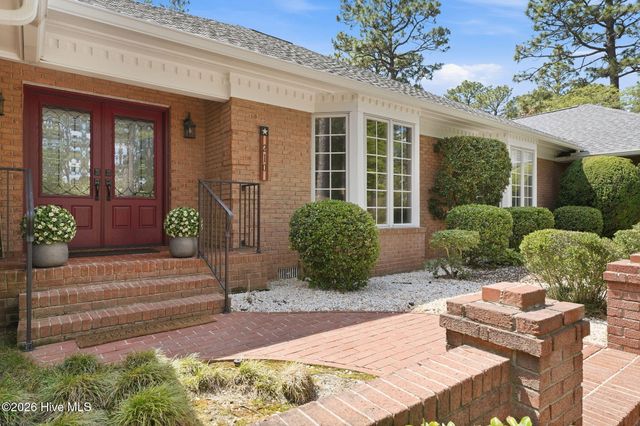 210 Quail Hollow Drive, Pinehurst, NC 28374