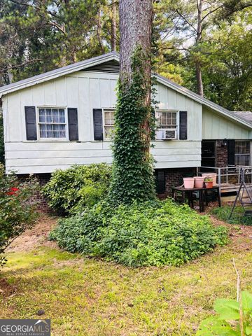2749 Shelley Lane, Ellenwood, GA 30294