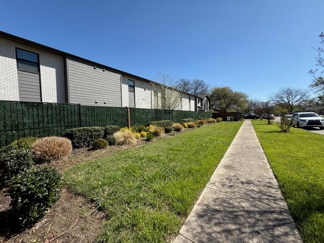 5928 Fletcher Avenue 16, Fort Worth, TX 76107