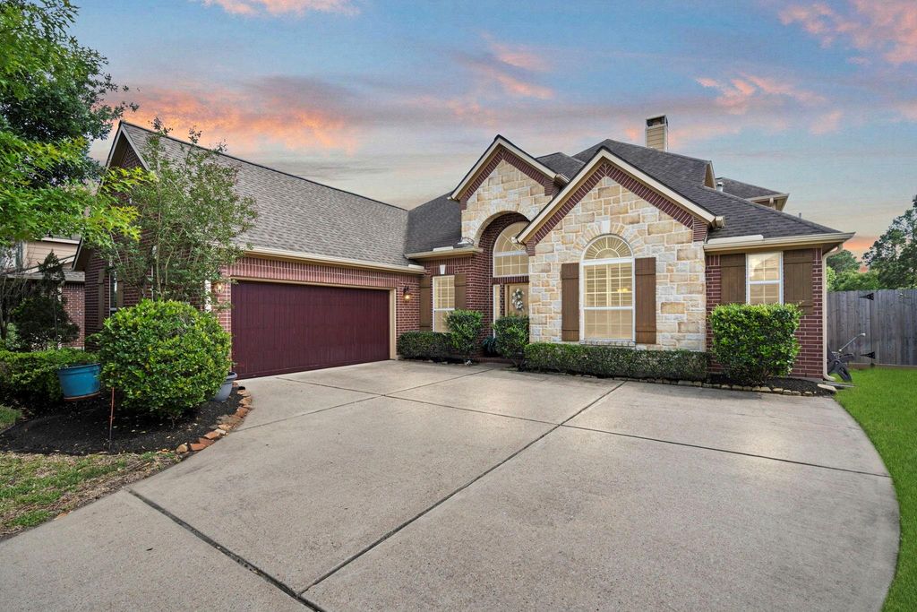 12015 Rampy Green Drive, Tomball, TX 77377