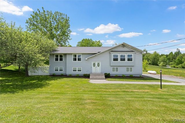 4557 Abbey Road, Onondaga, NY 13215