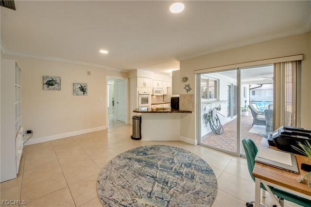 5966 SW 1st CT, Cape Coral, FL 33914