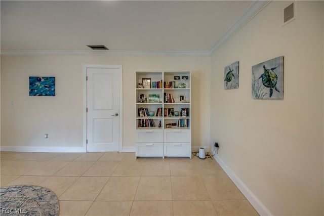 5966 SW 1st CT, Cape Coral, FL 33914