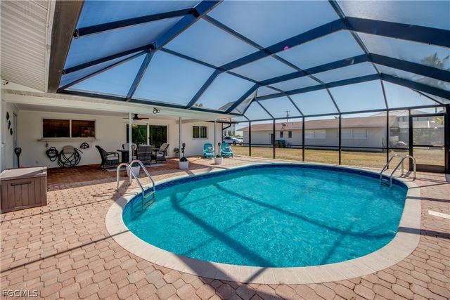 5966 SW 1st CT, Cape Coral, FL 33914