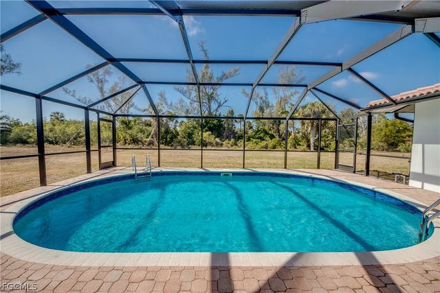 5966 SW 1st CT, Cape Coral, FL 33914