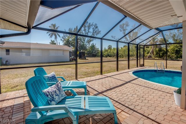 5966 SW 1st CT, Cape Coral, FL 33914