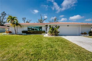 5966 SW 1st CT, Cape Coral, FL 33914
