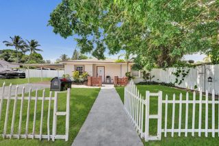 2442 FUNSTON Street, Hollywood, FL 33020