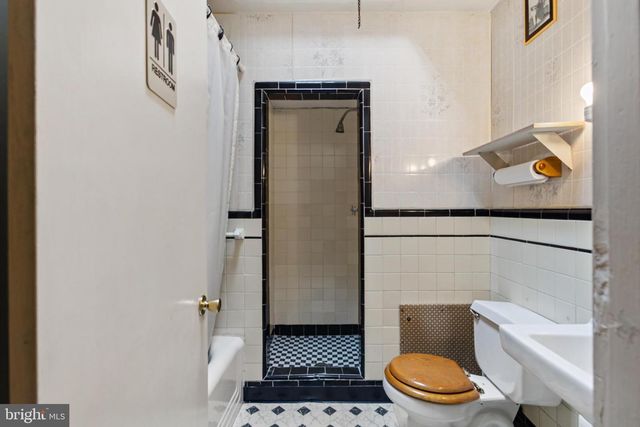 7224 OGONTZ AVE, Philadelphia, PA 19138