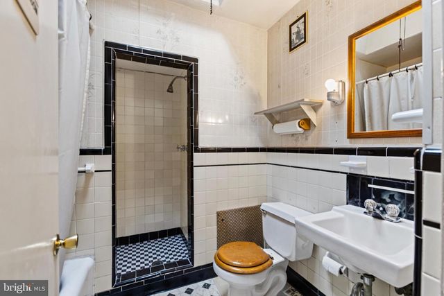 7224 OGONTZ AVE, Philadelphia, PA 19138