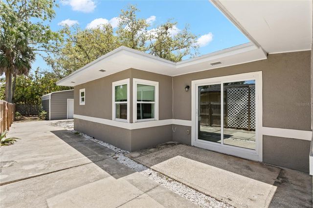 520 LAKE MAGGIORE BOULEVARD S, St Petersburg, FL 33705