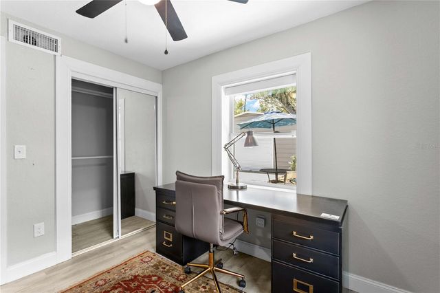 520 LAKE MAGGIORE BOULEVARD S, St Petersburg, FL 33705