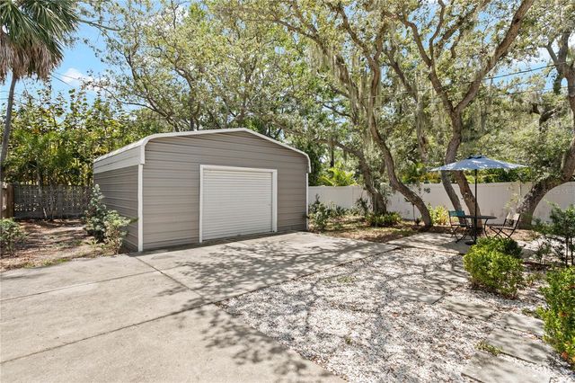 520 LAKE MAGGIORE BOULEVARD S, St Petersburg, FL 33705