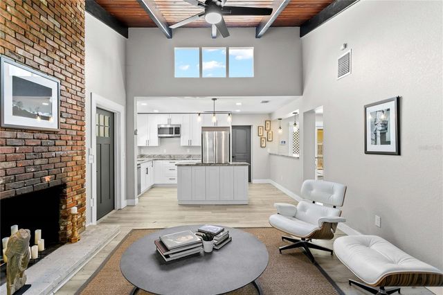 520 LAKE MAGGIORE BOULEVARD S, St Petersburg, FL 33705