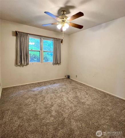 2116 Cascade Way, Longview, WA 98632