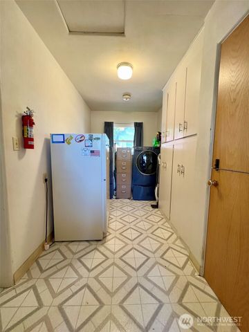 2116 Cascade Way, Longview, WA 98632