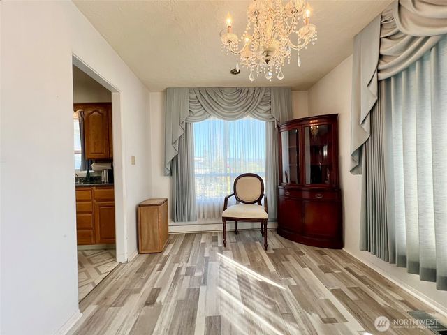 2116 Cascade Way, Longview, WA 98632