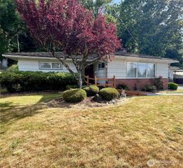 2116 Cascade Way, Longview, WA 98632