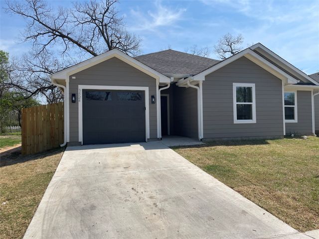 3524 HAMILTON Avenue, Dallas, TX 75210