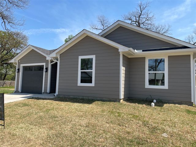 3524 HAMILTON Avenue, Dallas, TX 75210