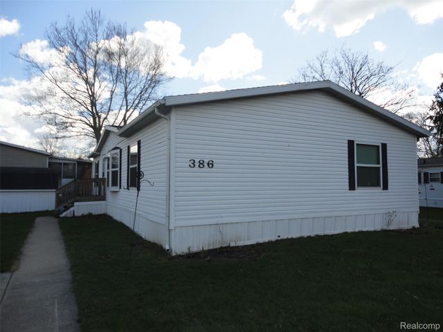 386 Blackwatch Street, Bedford Township, MI 48182
